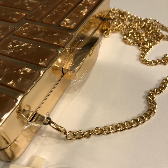 Gold Hard Case Clutch/Crossbody Purse - Picture 8 of 12